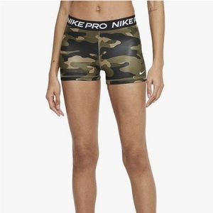 Nike Pro Dri-FIT Women’s 3" Printed Compression Shorts size 2XL